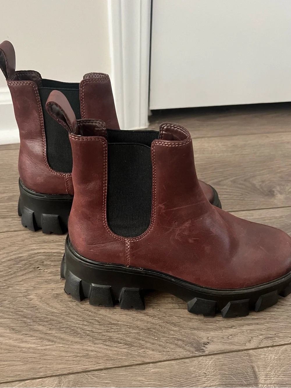 Gianni Bini Women's Leather Chelsea Ankle Boots in Burgundy